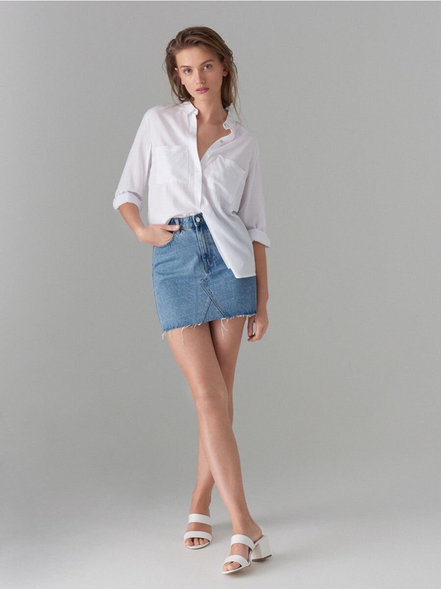 https://www.mohito.com/ru/ru/vc482-50j/denim-mini-skirt