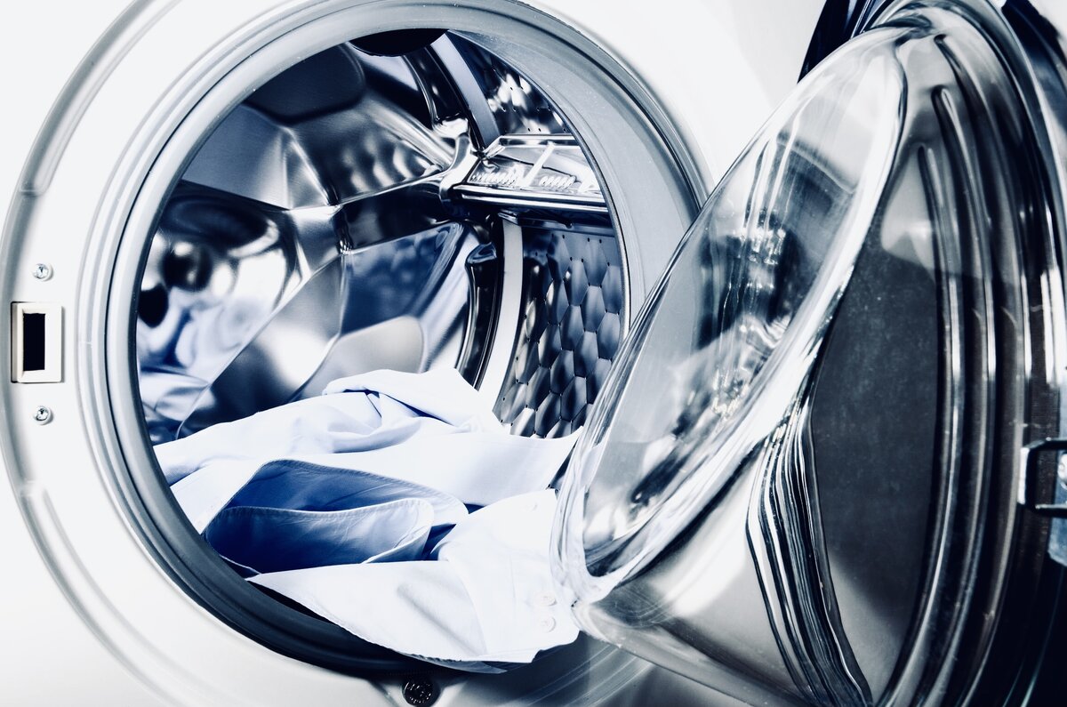 Стирай рубашку правильно.