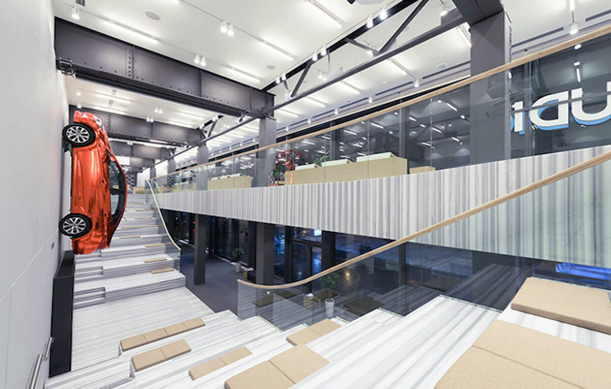 HYUNDAI MOTORSTUDIO (https://www.hyundai.ru/motorstudio_moscow)