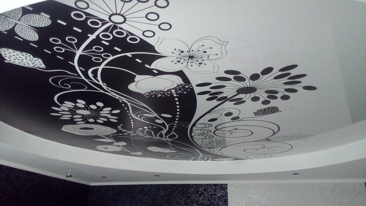 НЕ ДЕЛАЕМ натяжные потолки глянцевые, цветные, с рисунками