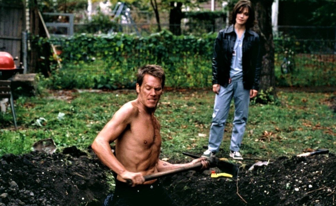 Кадр из свободных источников «Отзвуки эха» (1999)