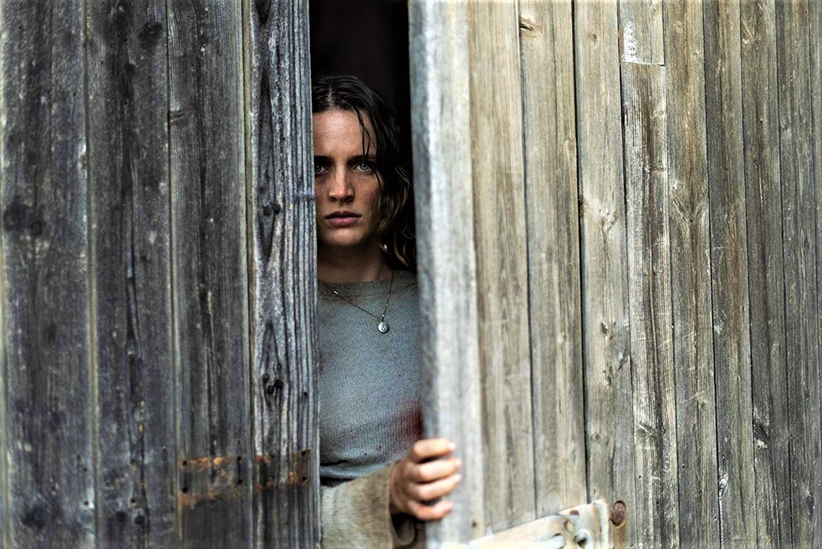 Фотография из свободного источника к фильму "Бестии" 2019 г