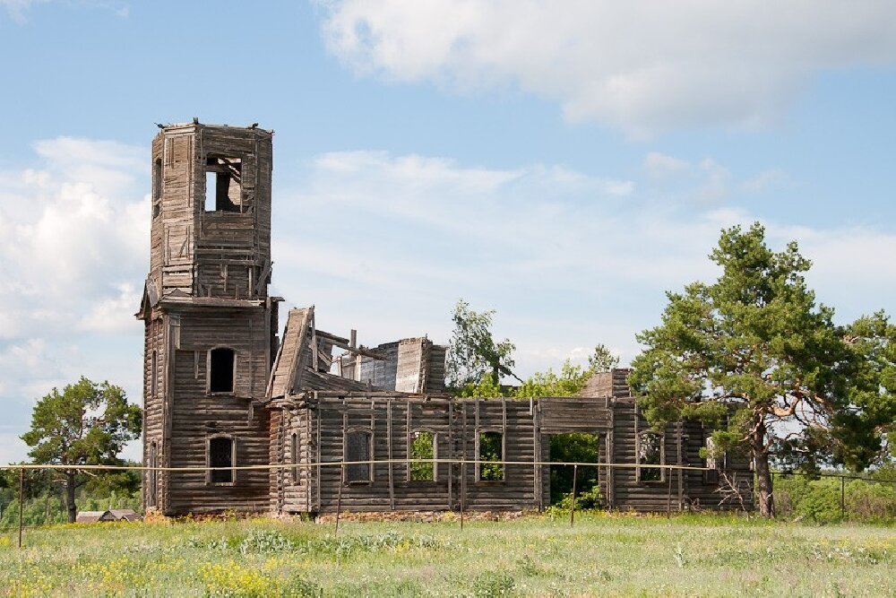 Поселки саратовской. Село Камзолка Сердобского района. Село Камзолка Сердобский район Пензенская область. Церковь в селе Камзолка Пензенской области. Первая деревянная Церковь Николая Чудотворца Пензенская область.