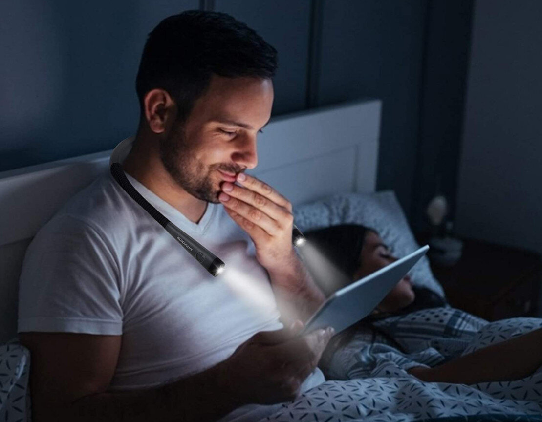 Гибкая лампа не шею для чтения и рукоделия. Источник фото https://www.amazon.com/gp/product/B07WNRN9WQ/ref=as_li_tl?ie=UTF8&camp=1789&creative=9325&creativeASIN=B07WNRN9WQ&linkCode=as2&tag=nimbleneedles-20&linkId=03571313bc3cb15dc5b0014423cc48c7