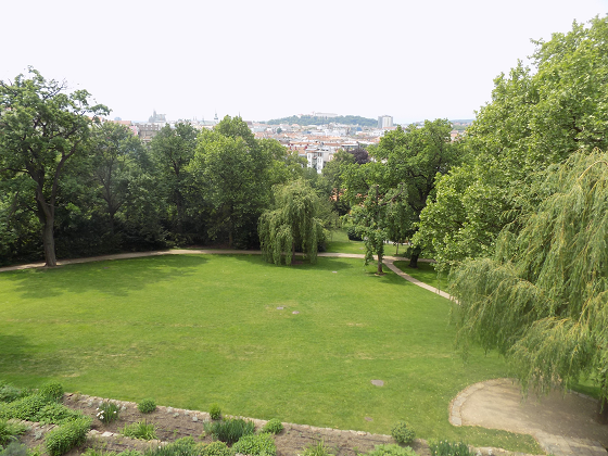 Сад и вид на Брно из сада (фото из личного архива)