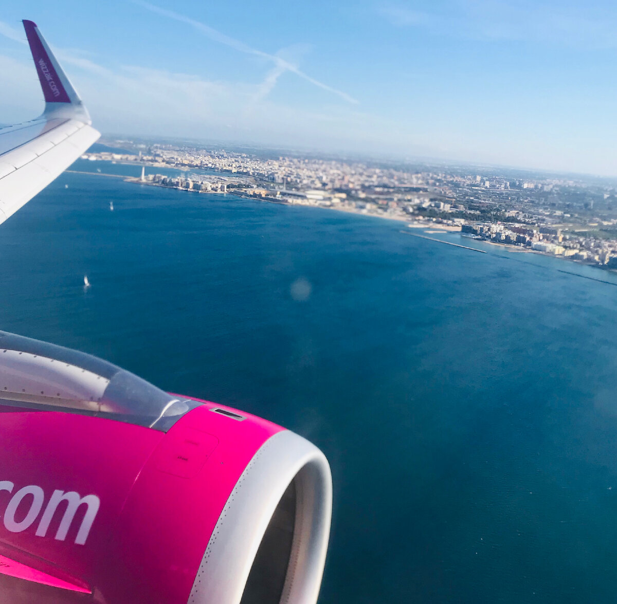 Италия открывается для туристов уже через неделю, но не для российских