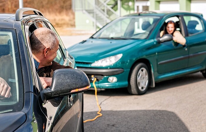 Тип буксировки автомобиля с АКПП зависит от характера поломки. l Фото - auto.rambler.ru