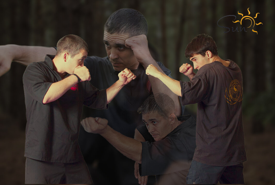 Групповая работа мозговой штурм. Штаб фсб на лубянке. Омоновец с щитом и дубинкой. Групповой штурм. Вооруженное нападение на сотрудника полиции.