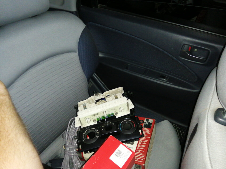 не работает магнитола после замены аккумулятора. 911 porsche клемма прикуривания. не работает магнитола после замены аккумулятора. лампа подсветки блока климат контроля мазда 3. не работает магнитола после замены аккумулятора.