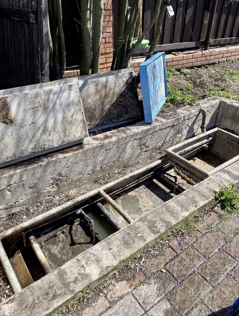 Септик ТВЕРЬ CLASSIC 1,5П установленный 15 лет назад