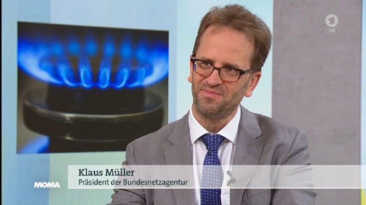 (Санта) Клаус Мюллер. Яндекс. Картинки.