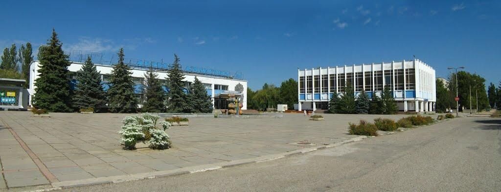Погода саки фрунзе. Пляж Фрунзе Крым.