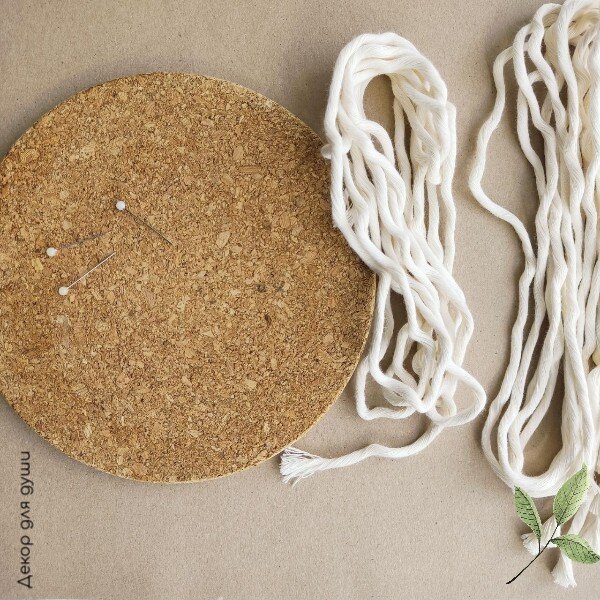 Материалы для плетения салфетки