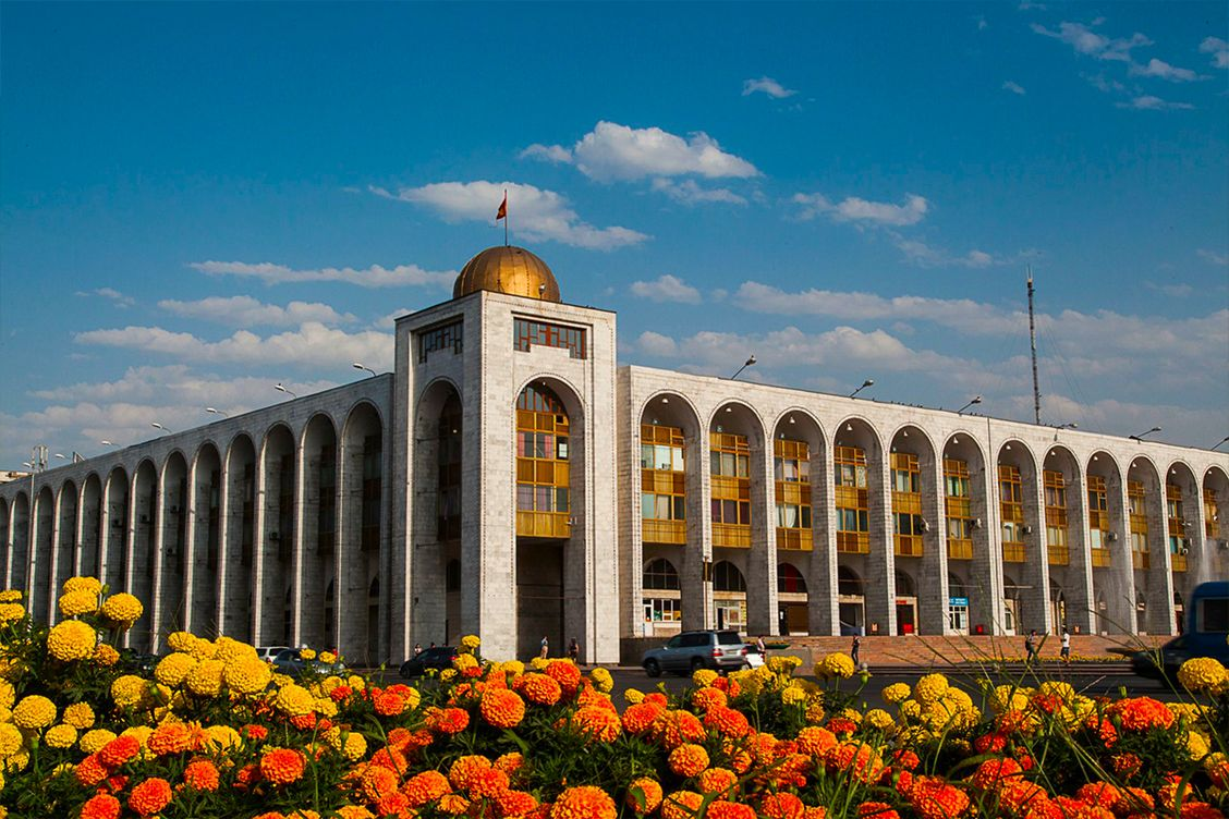 100 000 изображений по запросу Бишкек доступны в рамках роялти-фри лицензии