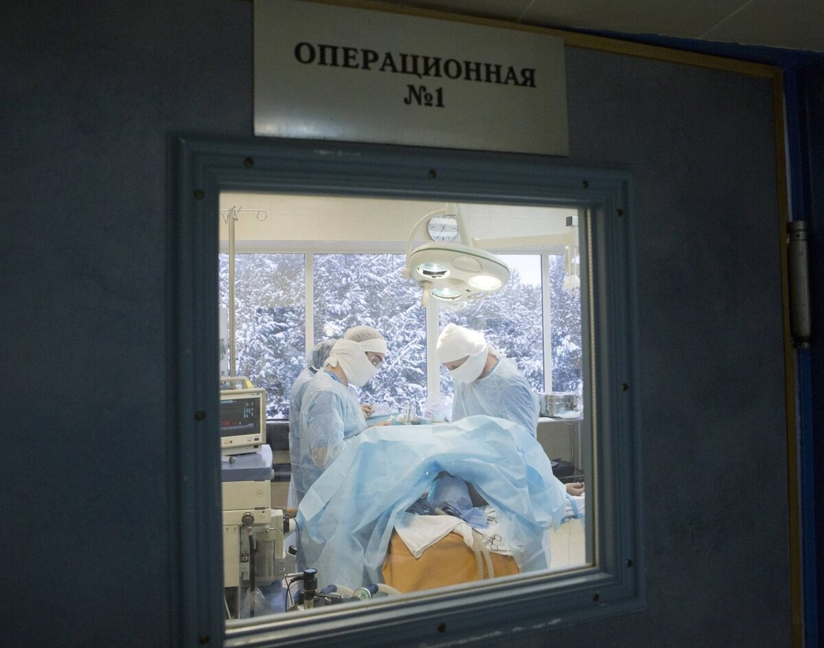    Власти Югры приобретут для Нефтеюганской районной больницы анестезиологическое оборудование за 5,2 млн рублей