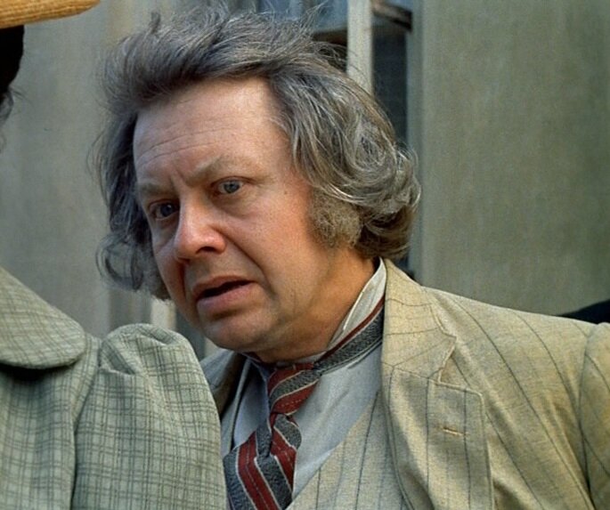 Кадр из фильма «Неоконченная пьеса для механического пианино» (1977). Скриншот.