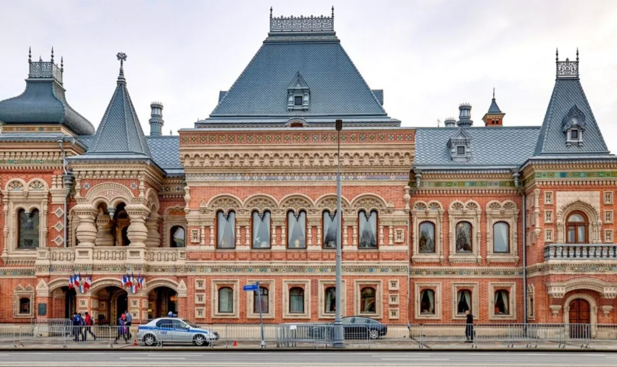здание городской думы в москве (д. а тимирязева москва. лев кекушев архитектор. чичагов);. стиль москвы 19.