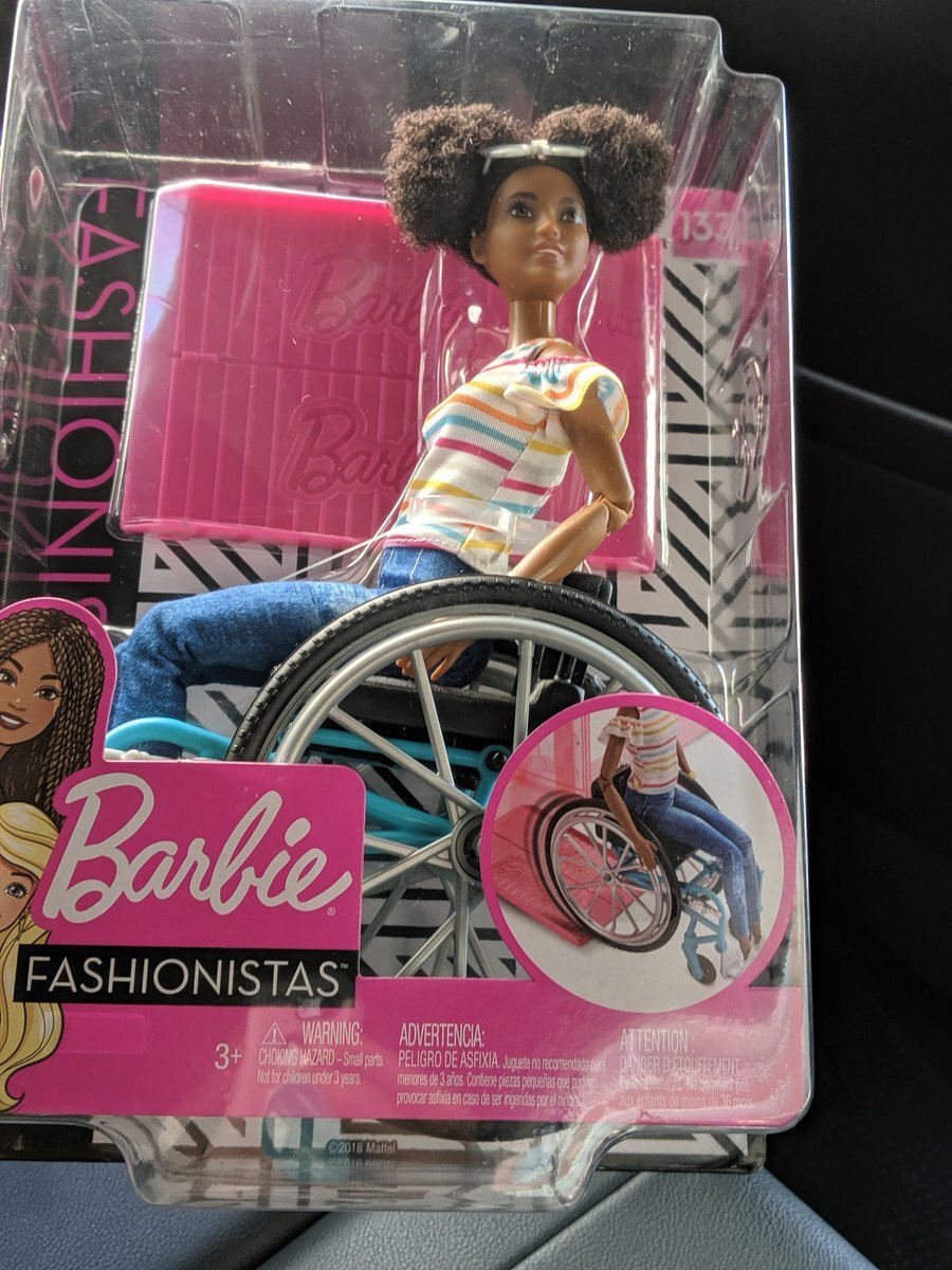 Barbie Fashionistas инвалид