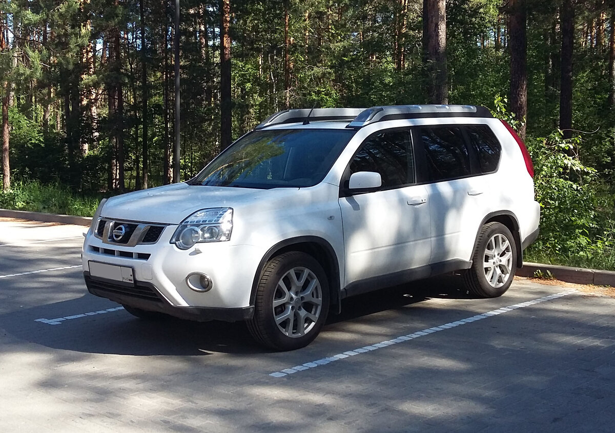 Отзывы ниссан. Nissan x-Trail 2013. Ниссан x Trail 2013. Ниссан x Трейл 2013. Ниссан х Трайл 2.5.