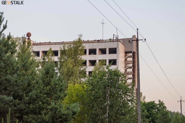 Что за старая заброшенная техника на окраине Припяти, стоит возле завода Юпитер?