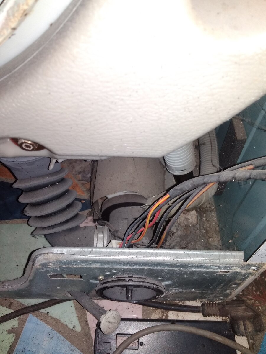 Сливной насос