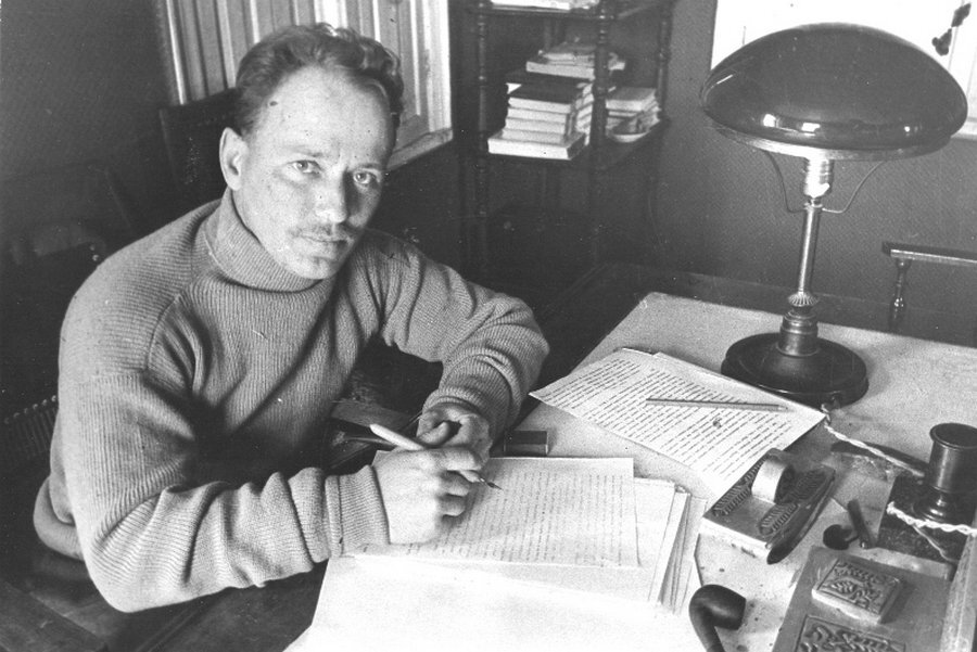 М.А. Шолохов: "Казаки от казаков ведутся"