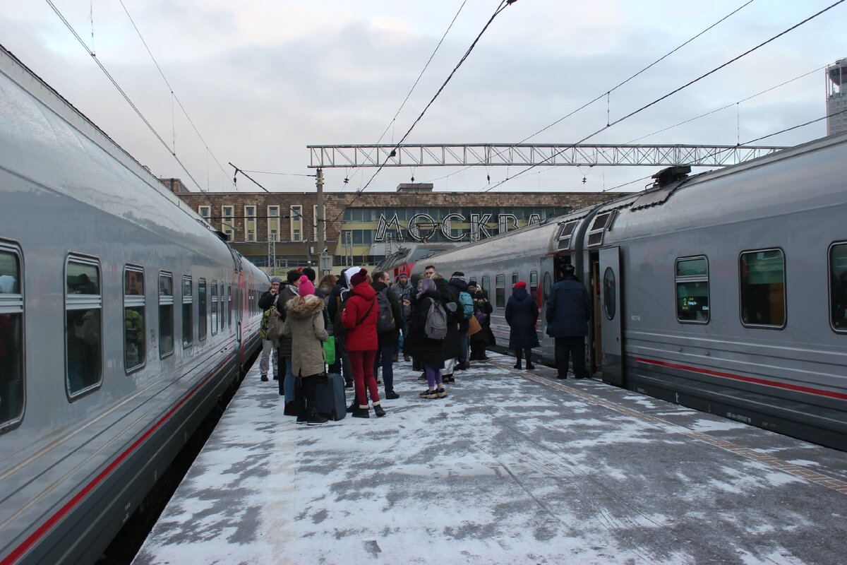 На новый год в поезде Москва – Москва раскупили все билеты. Что происходило в пути (ФОТО)