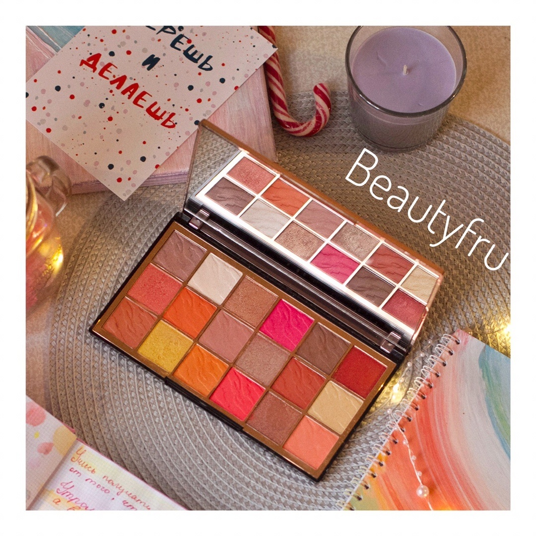 палетка makeup revolution