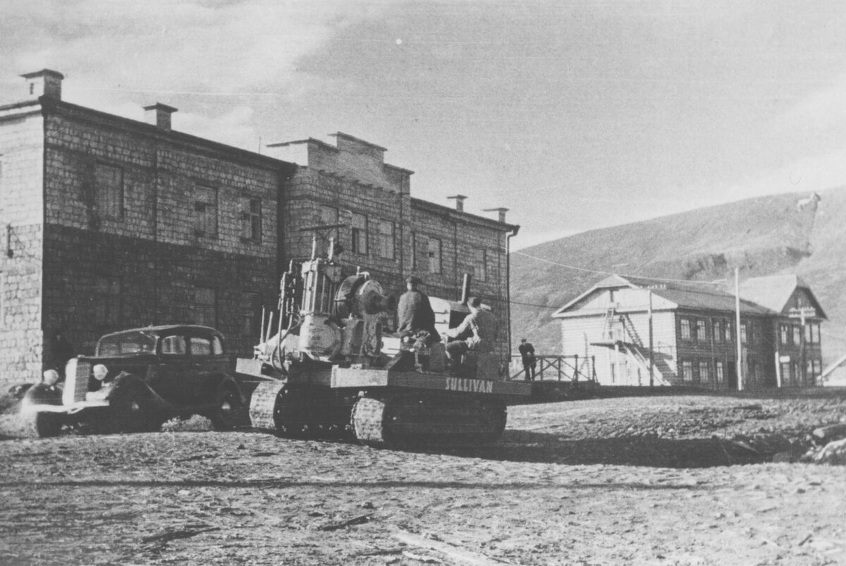 Старый норильск. Норильск 1935. Норильск в годы войны 1941-1945. Норильск 1953. Норильск 1935 год фото.