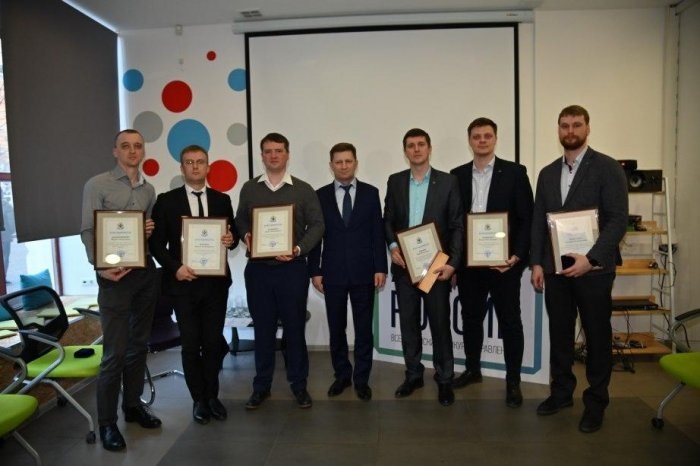  Фото: khabkrai.ru, Лидеры России Хабаровского края - 2019 на приеме у губернатора Фургала