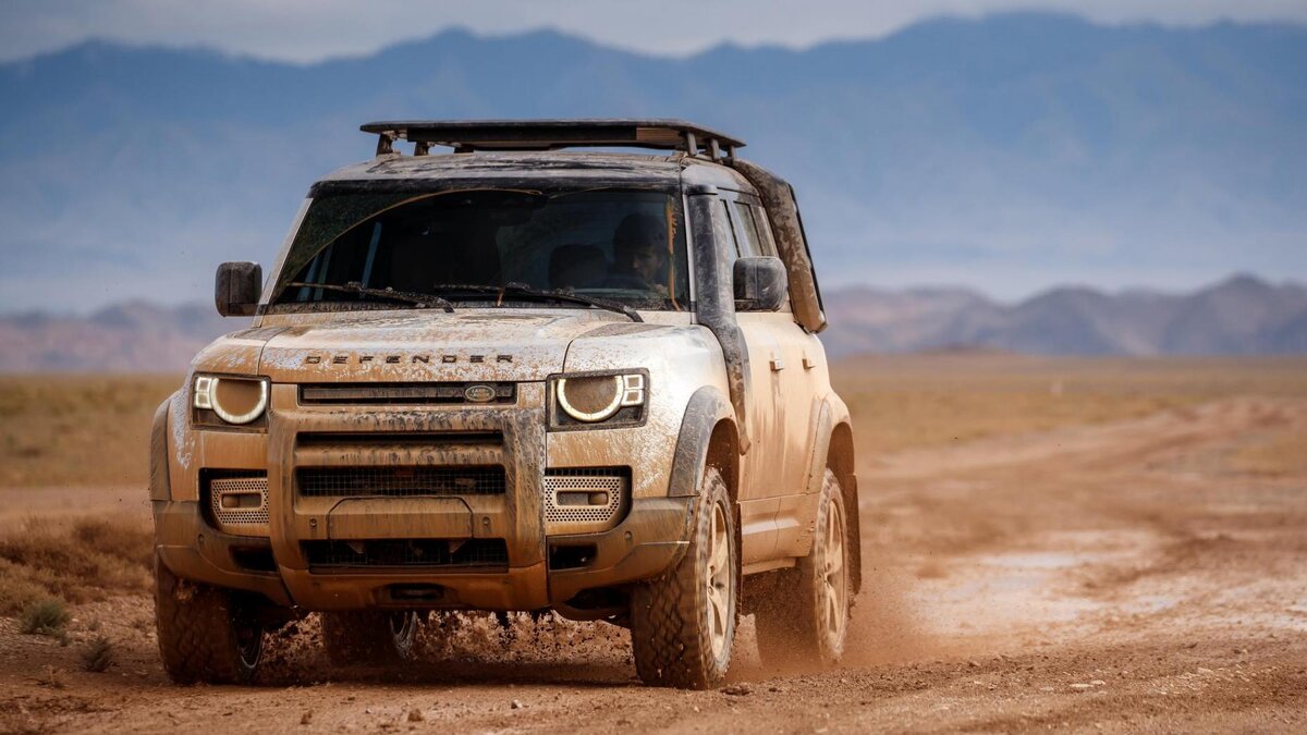 Обои defender. Land Rover Defender. Внедорожник Дефендер 110. Land Rover Defender 2020 off-Road. Land Rover Defender 2021 off Road.