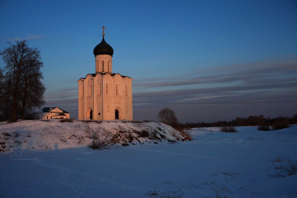 Храм Покрова на Нерли зимой