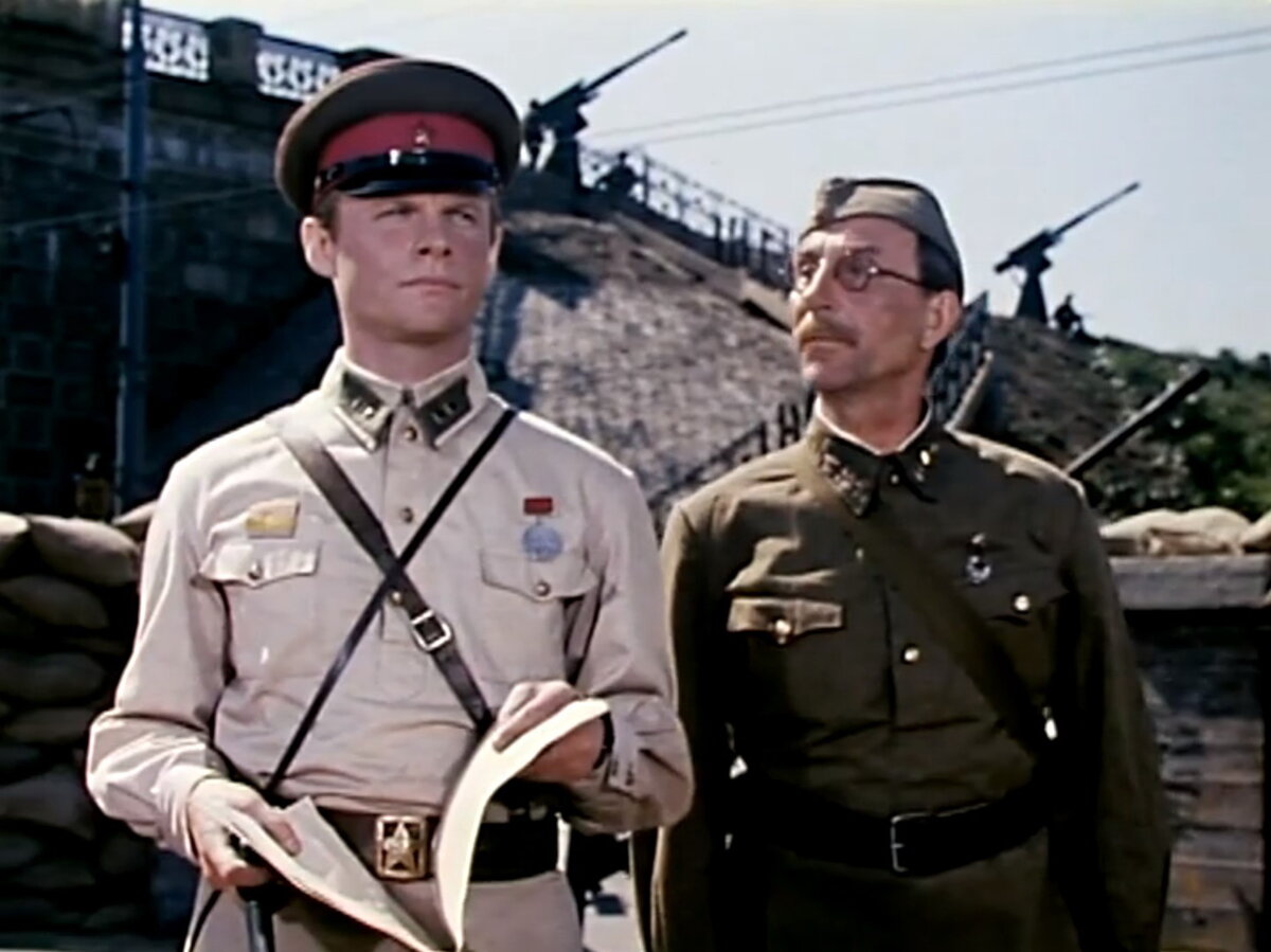 Грозных знакомится с подразделением. Скриншот автора.