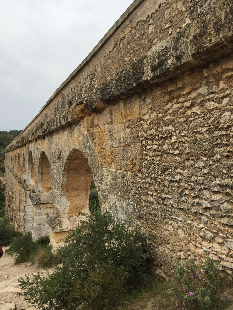 Акведук Parc del Pont del Diable