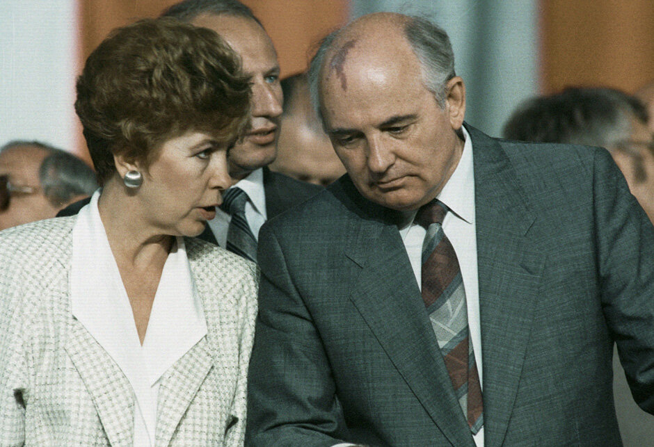 Михаила Горбачева некоторые считали подкаблучником. А тот просто не прятал свою жену в шкаф.