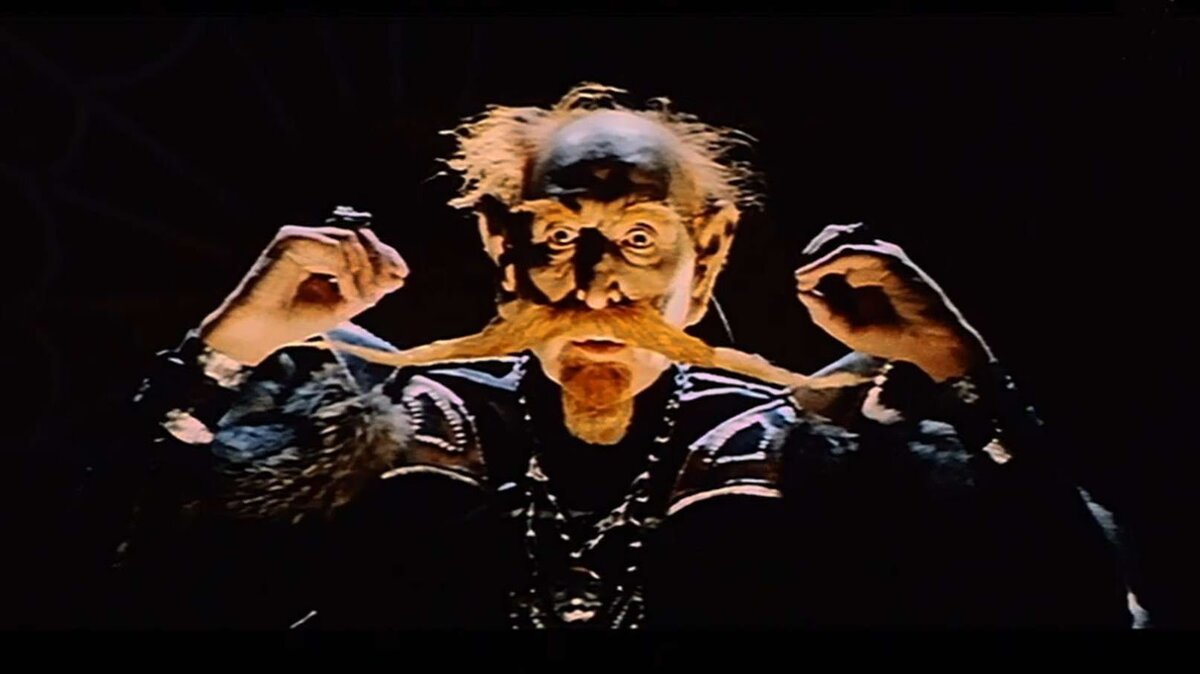 Главный злодей Картаус - рыжий ус мечтает извести Финиста