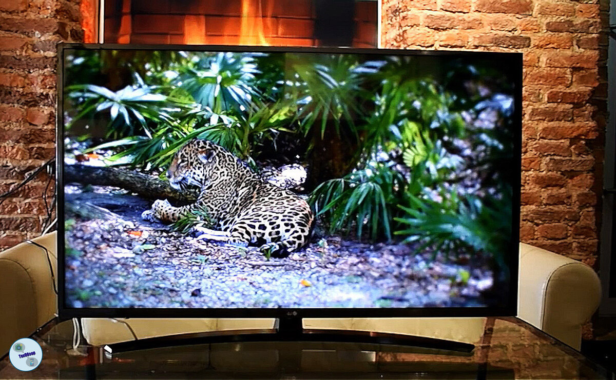 Телевизор LG 43UM7450