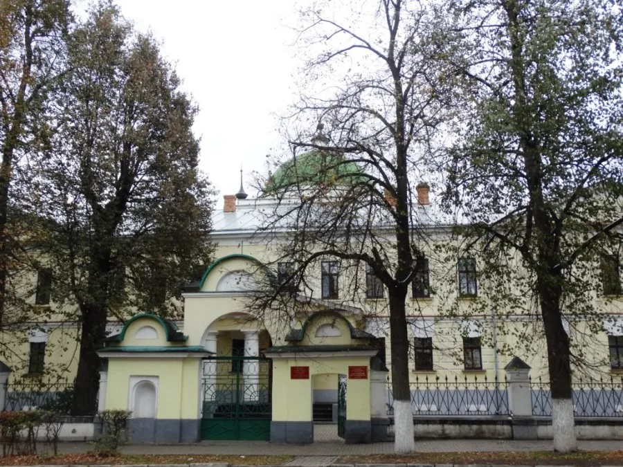 Богодельня или богадельня что это. Блохинская богадельня Суздаль. Суздальское реставрационное училище. Суздаль Блохинская богадельня с Домовой Церковью.