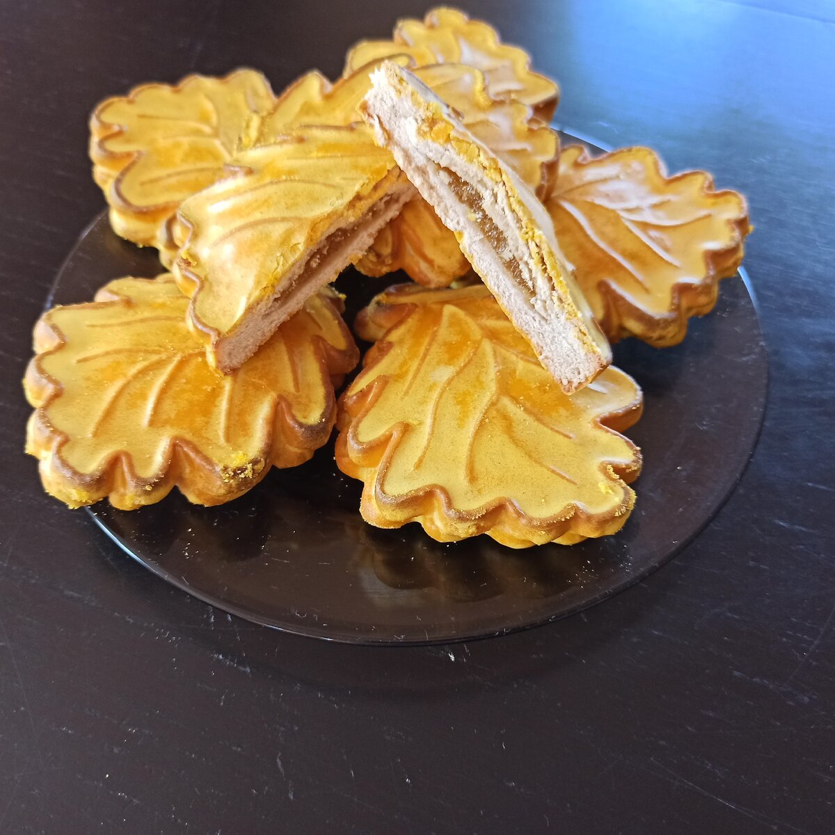 Печенье листики из песочного