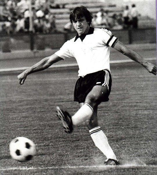 Михаи́л Григо́рьевич Соколо́вский (15 ноября 1951, Славянск, Сталинская область, Украинская ССР, СССР) — советский футболист, полузащитник, украинский тренер. Мастер спорта СССР.