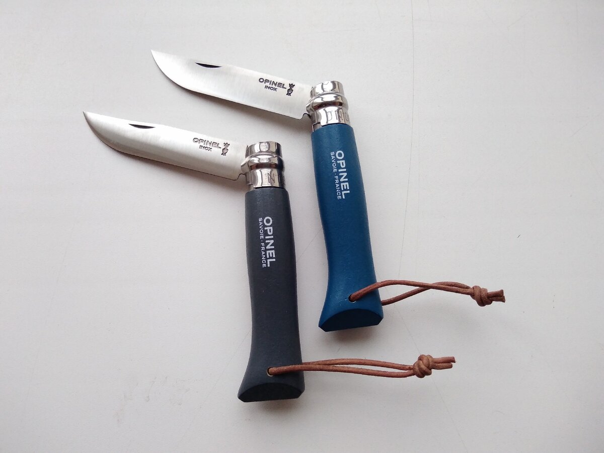 Opinel №8 цветной.