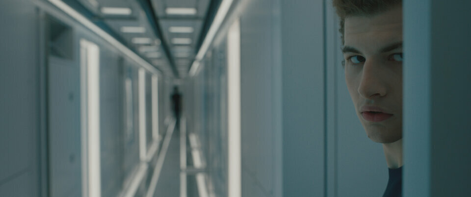 Кадр из фильма "Поколение Вояджер" (2021)