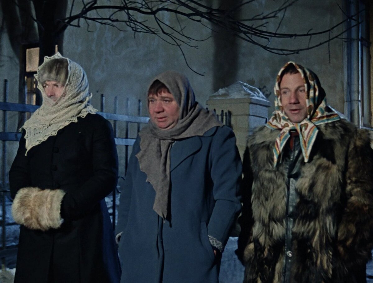 А это был правильный ответ : фильм " Джентельмены удачи".