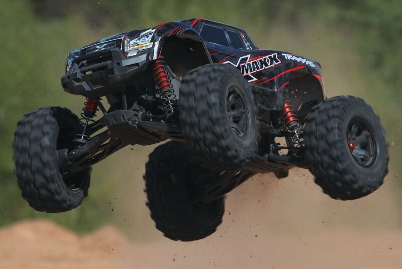 TRAXXAS X-MAX 1/5 4WD