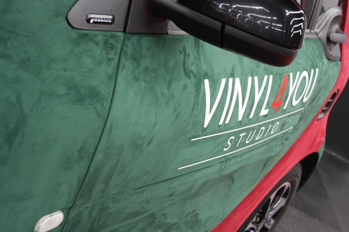 Алькантара с эффектом письма