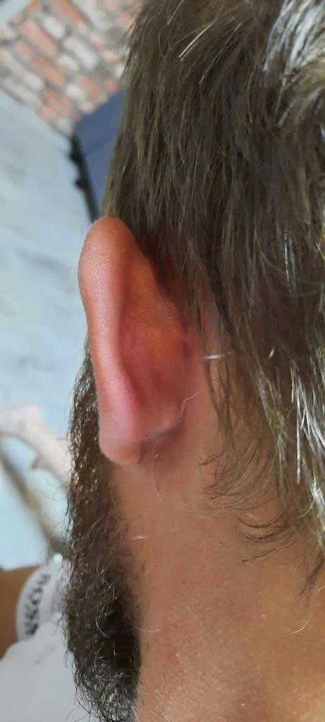 новосибирская таксистка, избитая подростками. избил глухонемую. глухой таксист. глухой таксист. избил глухонемую.