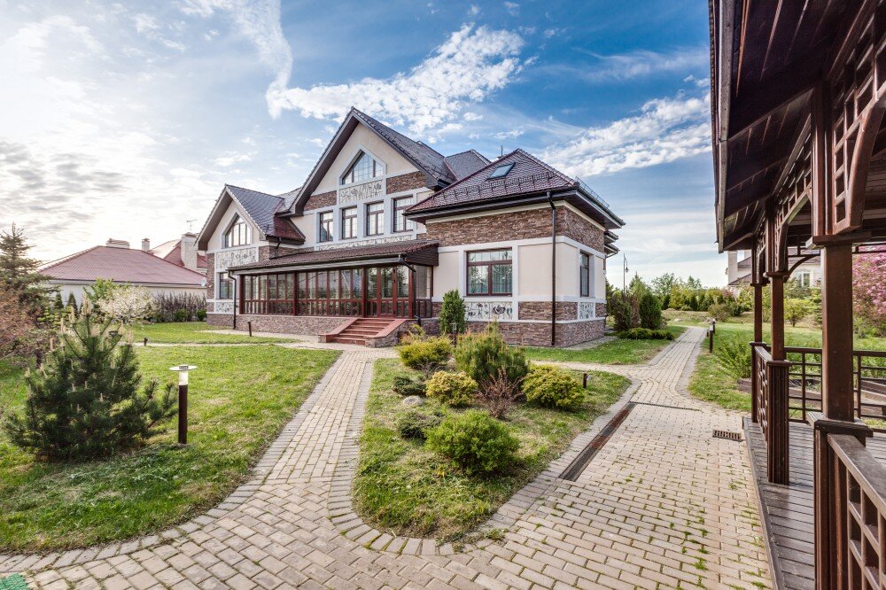 Недвижимость в москве и московской области