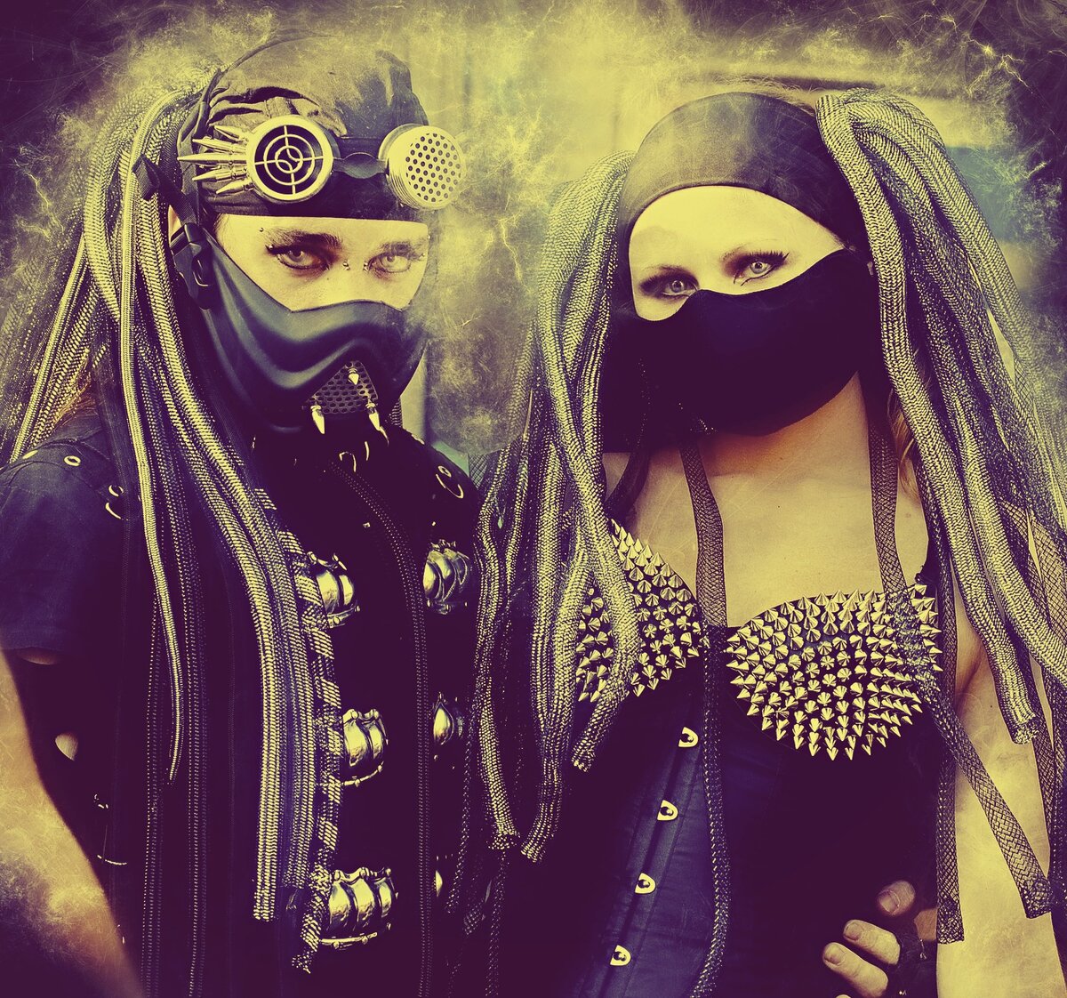 Несмотря на кризис и пандемию, люди ищут свою половинку