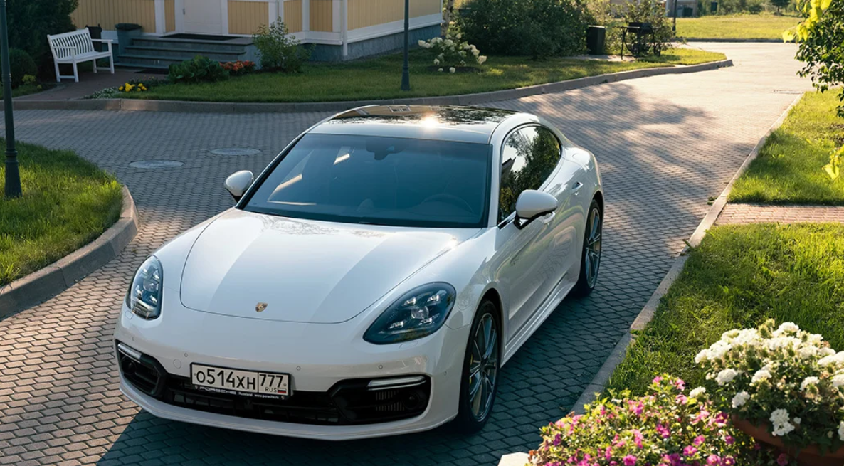 porsche panamera turbo