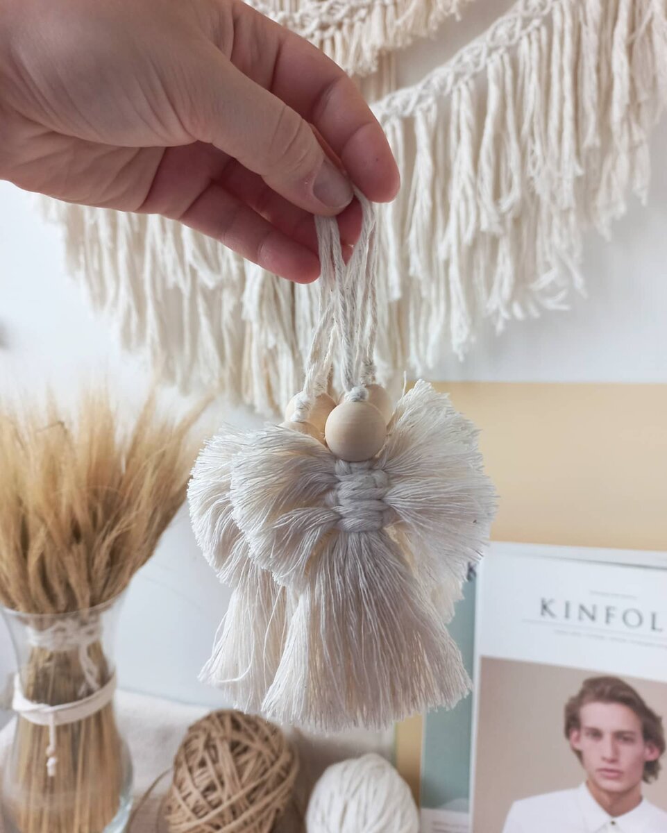 Ёлочные игрушки макраме